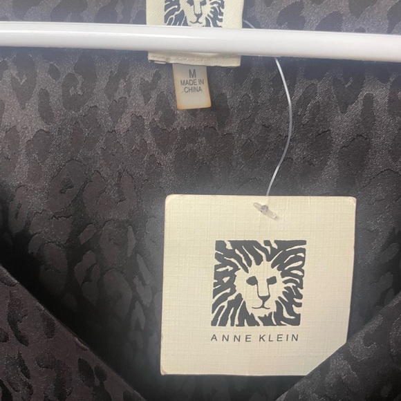 NWT Anne Klein top-medium - Picture 3 of 5